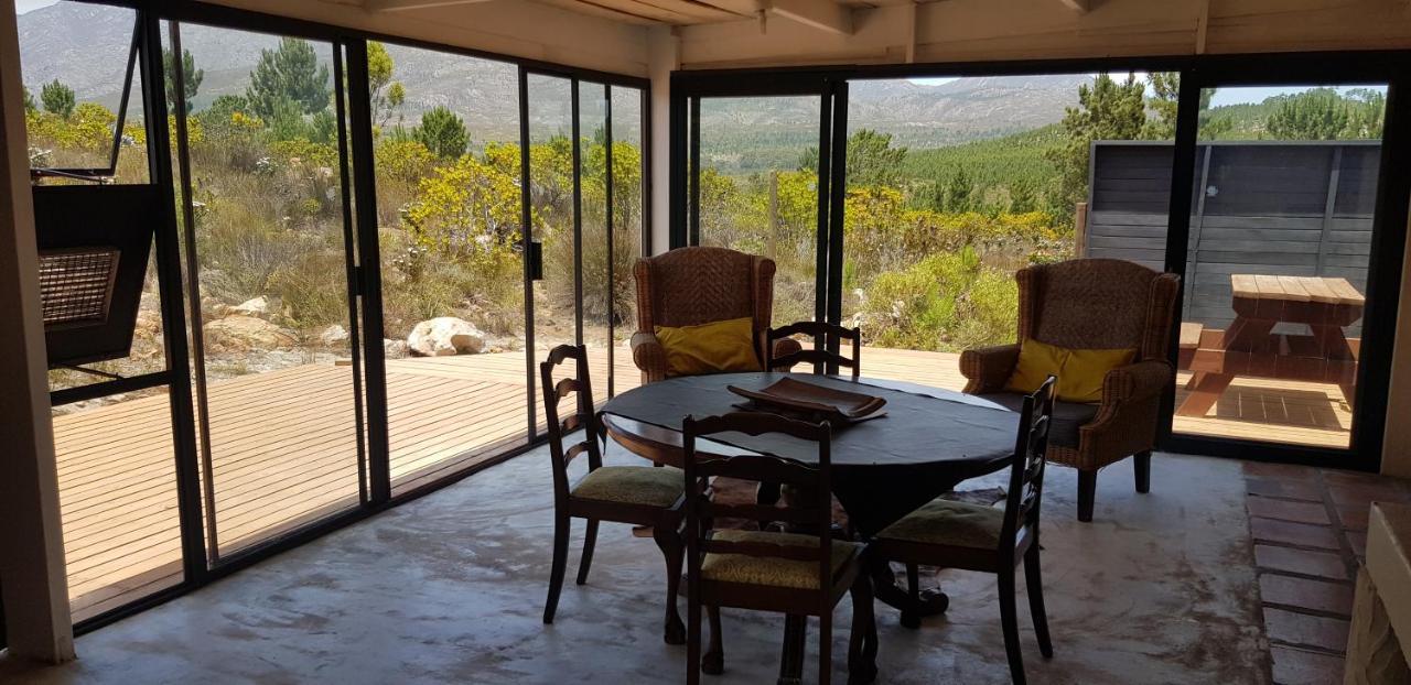 Avani Lodge Private Nature Reserve Botrivier Buitenkant foto